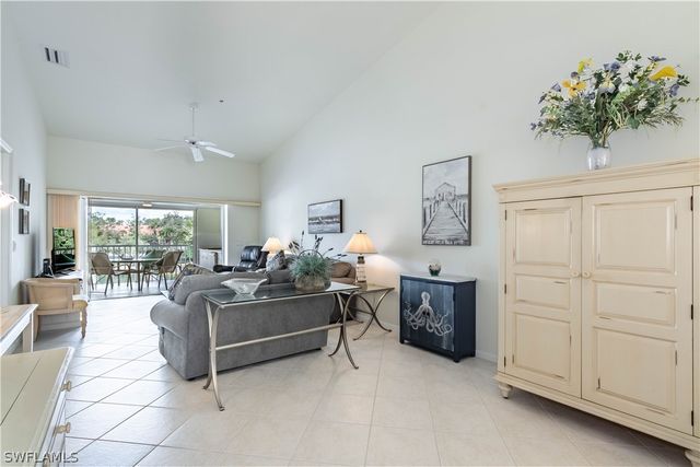 6830 Beach Resort DR 12, Naples, FL 34114