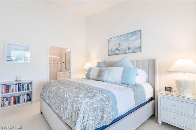 6830 Beach Resort DR 12, Naples, FL 34114