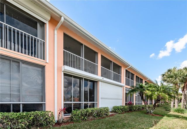 6830 Beach Resort DR 12, Naples, FL 34114
