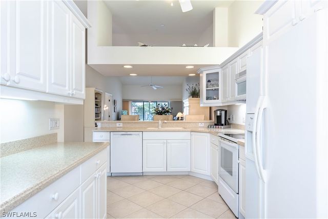 6830 Beach Resort DR 12, Naples, FL 34114