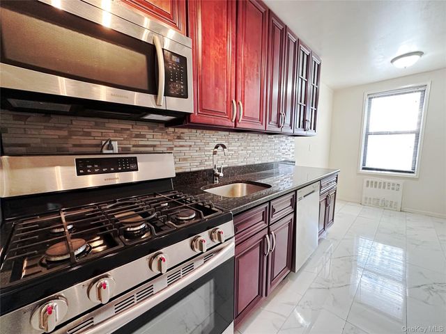 270 N Broadway 2HI, Yonkers, NY 10701