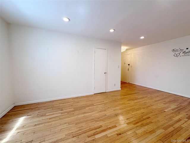 270 N Broadway 2HI, Yonkers, NY 10701