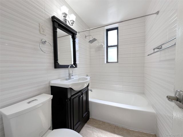 270 N Broadway 2HI, Yonkers, NY 10701