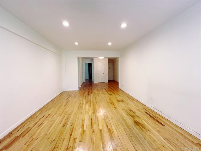 270 N Broadway 2HI, Yonkers, NY 10701