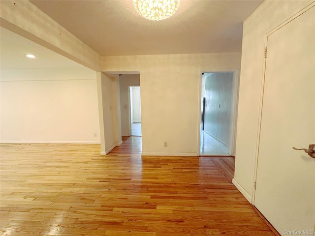 270 N Broadway 2HI, Yonkers, NY 10701