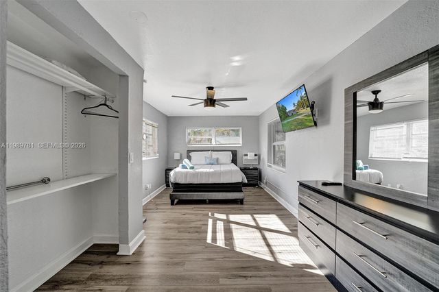 529 NW 8th St, Dania Beach, FL 33004