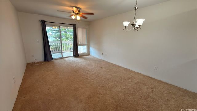 94-604 Lumiaina Street U203, Waipahu, HI 96797