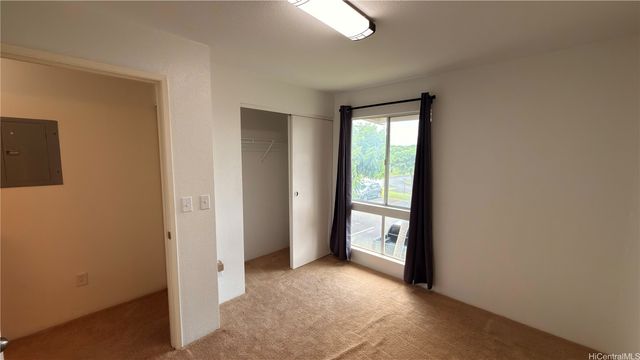 94-604 Lumiaina Street U203, Waipahu, HI 96797