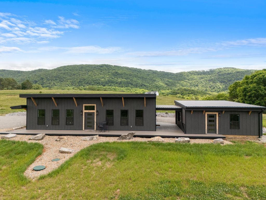 134 Aultville Trail, Pikeville, TN 37367