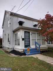 755-757 BROADWAY, Hanover, PA 17331