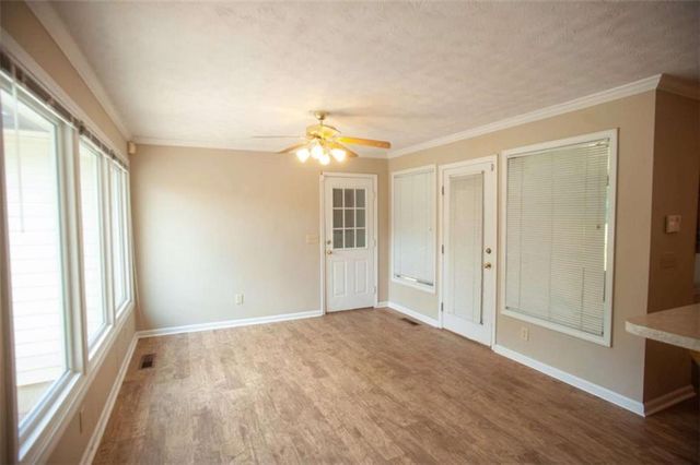 125 Wedgefield Drive, Mcdonough, GA 30252