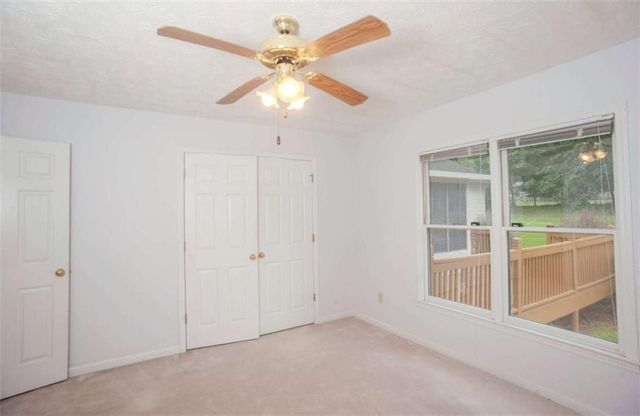 125 Wedgefield Drive, Mcdonough, GA 30252