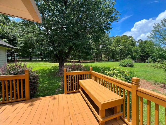 125 Wedgefield Drive, Mcdonough, GA 30252
