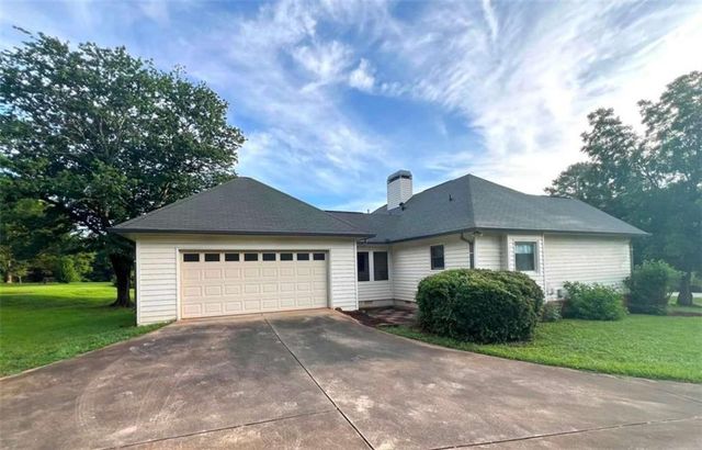 125 Wedgefield Drive, Mcdonough, GA 30252