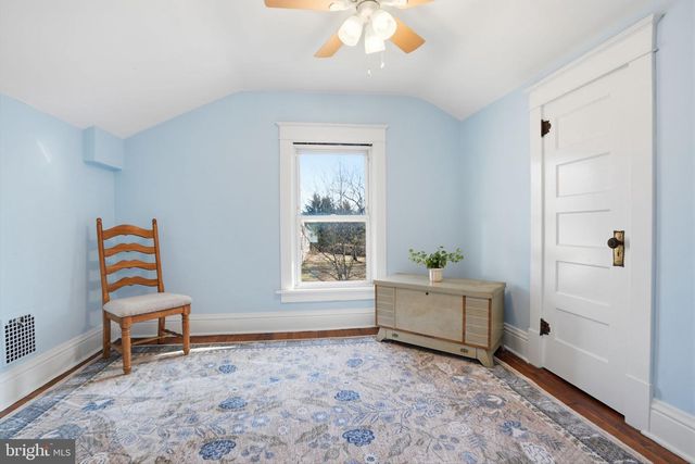 4400 NEWPORTVILLE RD, Levittown, PA 19056