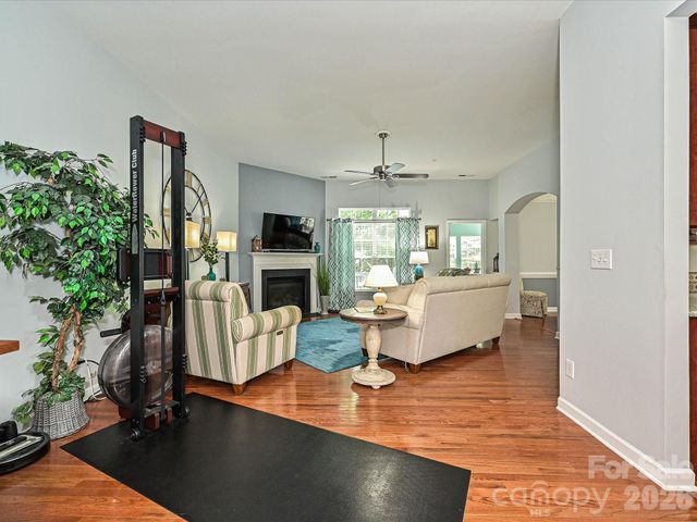 10234 Tintinhull Drive, Fort Mill, SC 29707
