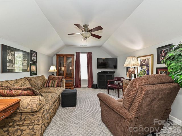 10234 Tintinhull Drive, Fort Mill, SC 29707