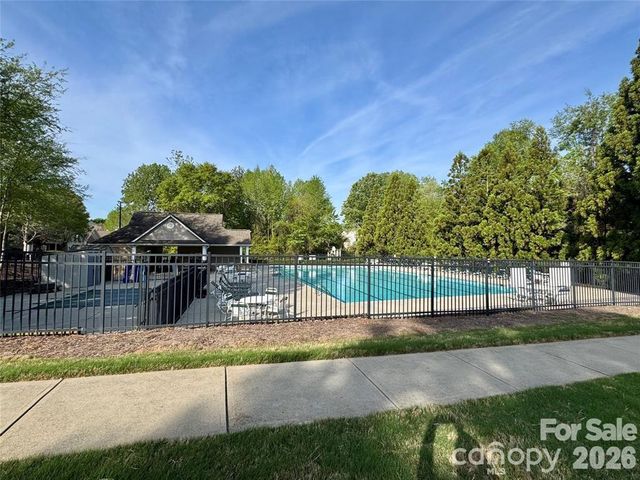 10234 Tintinhull Drive, Fort Mill, SC 29707