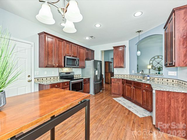 10234 Tintinhull Drive, Fort Mill, SC 29707