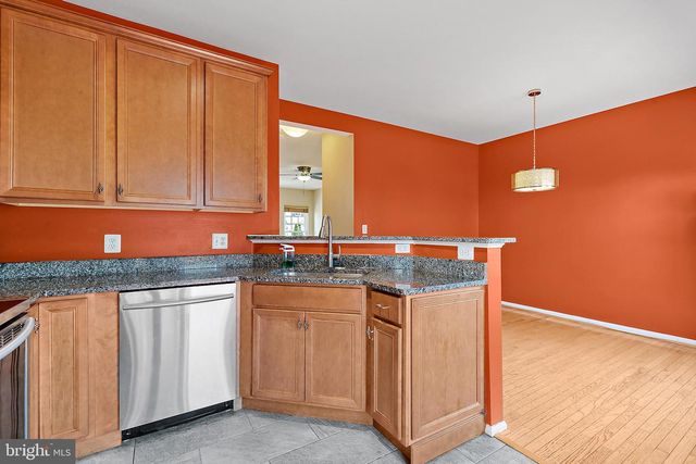 13129 ENGLISHWOOD LN, Fairfax, VA 22033