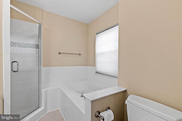 13129 ENGLISHWOOD LN, Fairfax, VA 22033