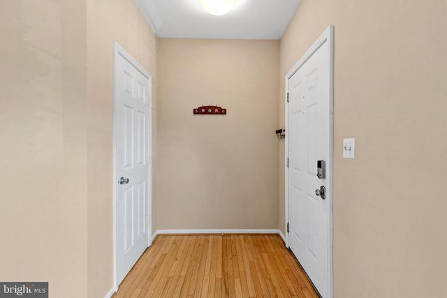 13129 ENGLISHWOOD LN, Fairfax, VA 22033