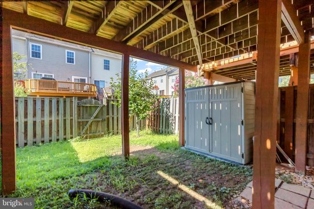 13129 ENGLISHWOOD LN, Fairfax, VA 22033