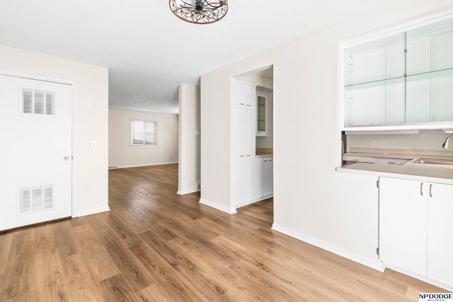 5117 S 126 Court, Omaha, NE 68137