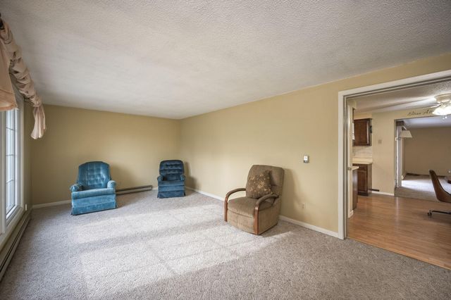103 7th Street N, Swea City, IA 50590