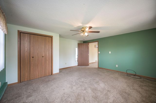 103 7th Street N, Swea City, IA 50590