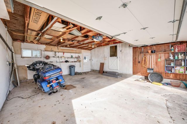 103 7th Street N, Swea City, IA 50590