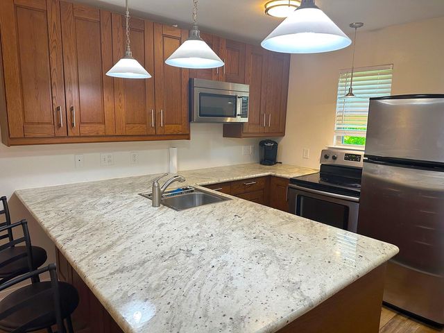 424 15th Street 104, Galveston, TX 77550