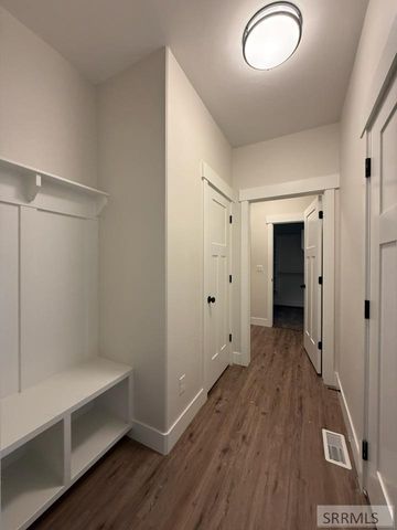 5513 Rock Hollow Lane, Idaho Falls, ID 83401