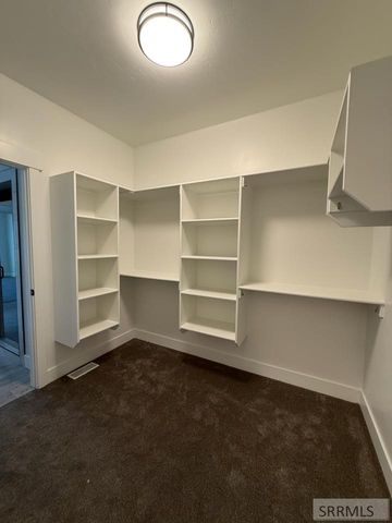 5513 Rock Hollow Lane, Idaho Falls, ID 83401