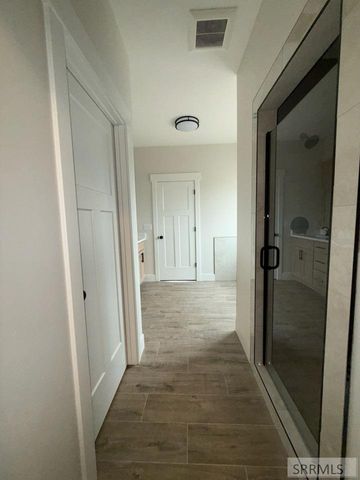 5513 Rock Hollow Lane, Idaho Falls, ID 83401