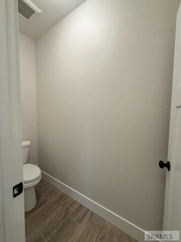 5513 Rock Hollow Lane, Idaho Falls, ID 83401