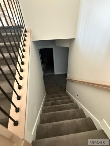 5513 Rock Hollow Lane, Idaho Falls, ID 83401