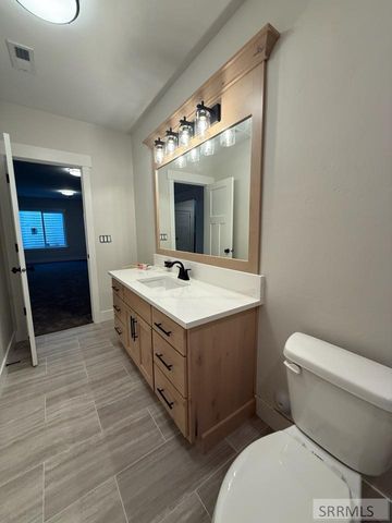 5513 Rock Hollow Lane, Idaho Falls, ID 83401