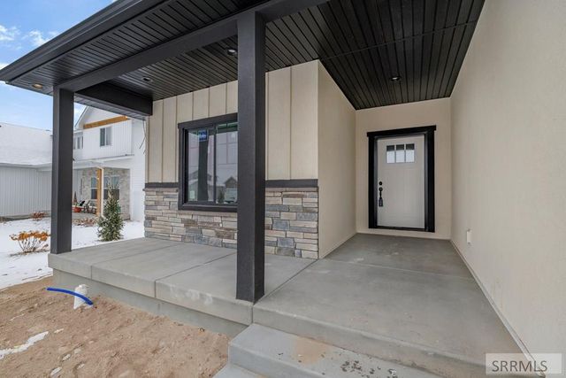 5513 Rock Hollow Lane, Idaho Falls, ID 83401