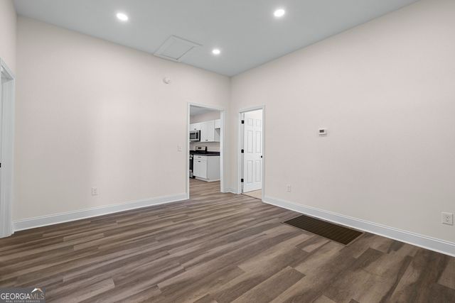 41 Wilcoxon Street, Newnan, GA 30263