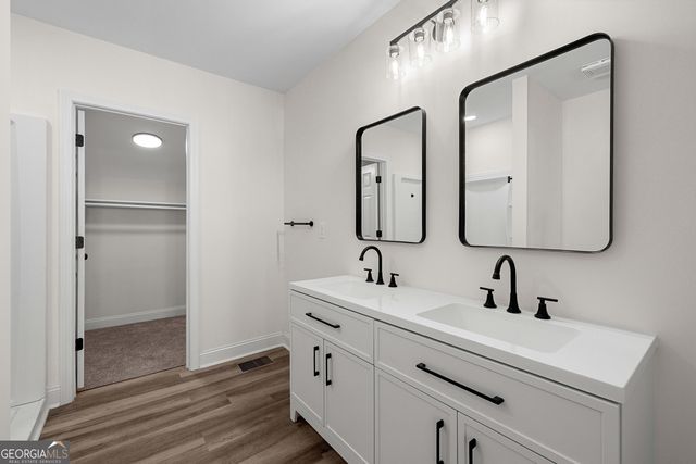 41 Wilcoxon Street, Newnan, GA 30263