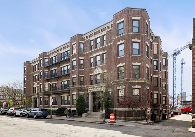107 Jersey 15, Boston, MA 02215