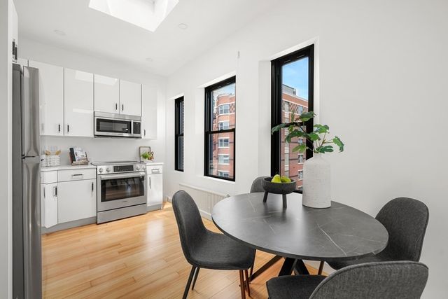 107 Jersey 15, Boston, MA 02215