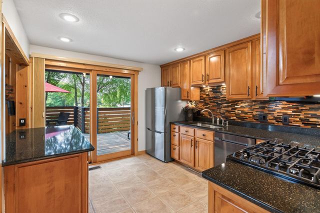 18475 Jamaica Path, Lakeville, MN 55044