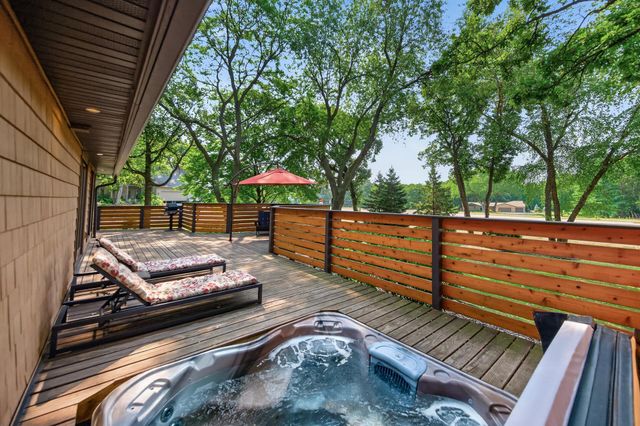18475 Jamaica Path, Lakeville, MN 55044