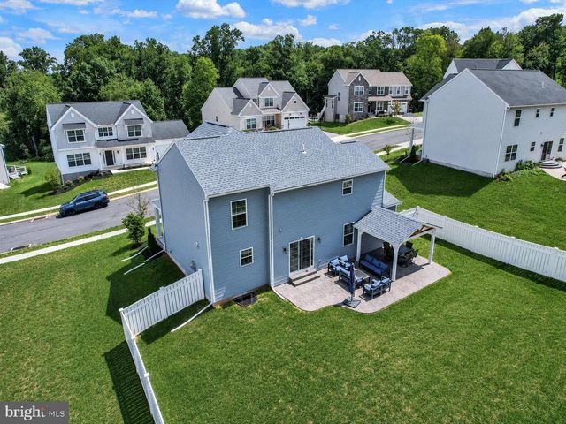 135 RED MAPLE DR, Etters, PA 17319