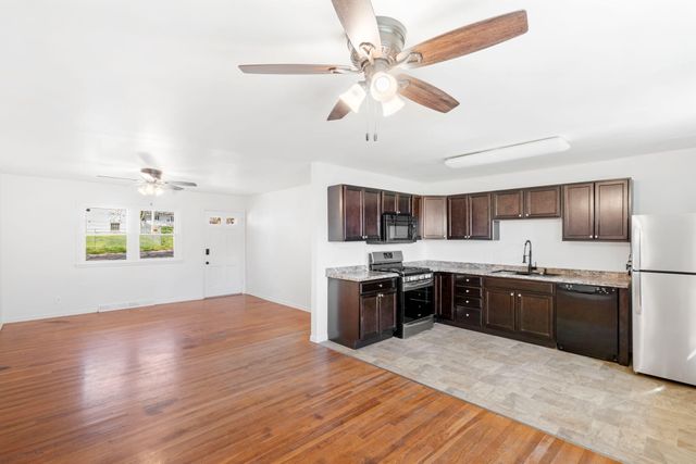 2508 CALICO LN, Columbia, MO 65202