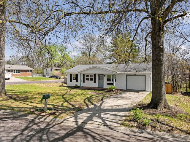 2508 CALICO LN, Columbia, MO 65202