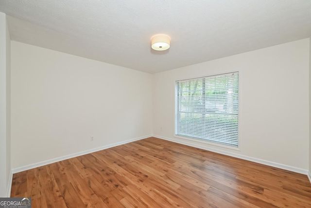 201 LENOX Way 201, Atlanta, GA 30324