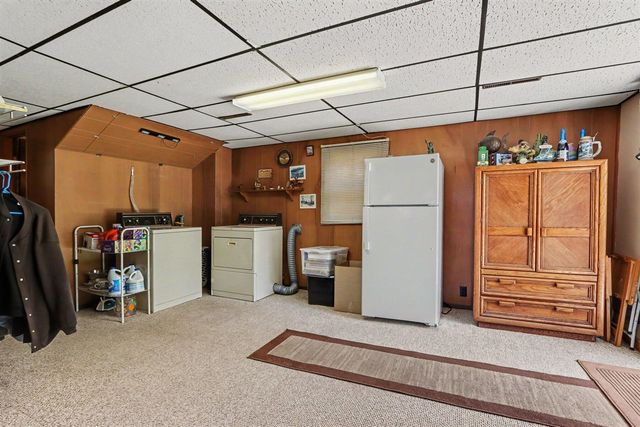 69193 Center Street, Paw Paw, MI 49079